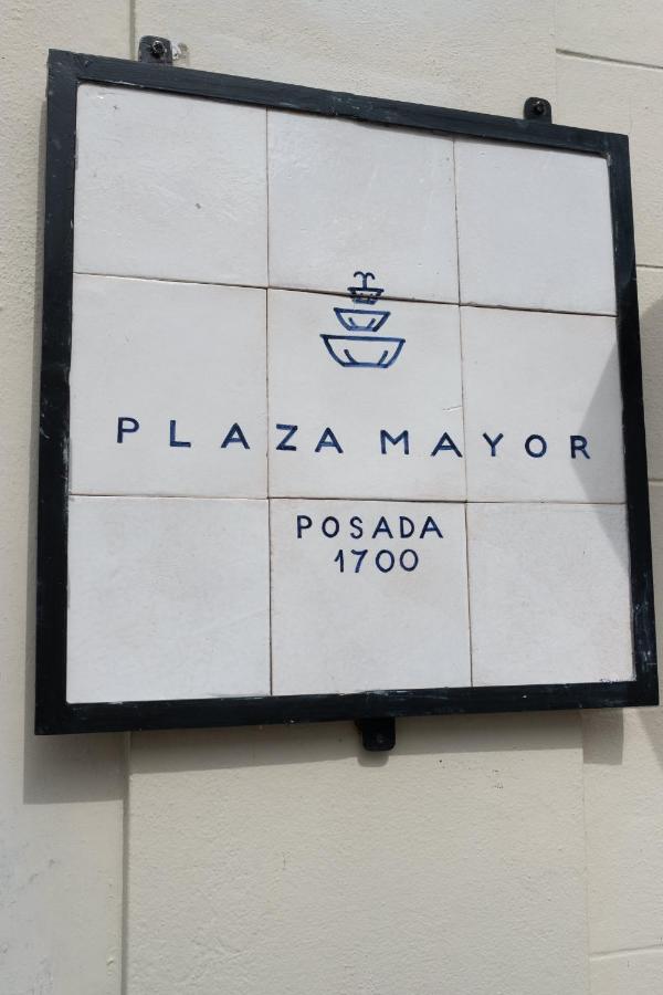 Posada Plaza Mayor Colonia del Sacramento Bagian luar foto